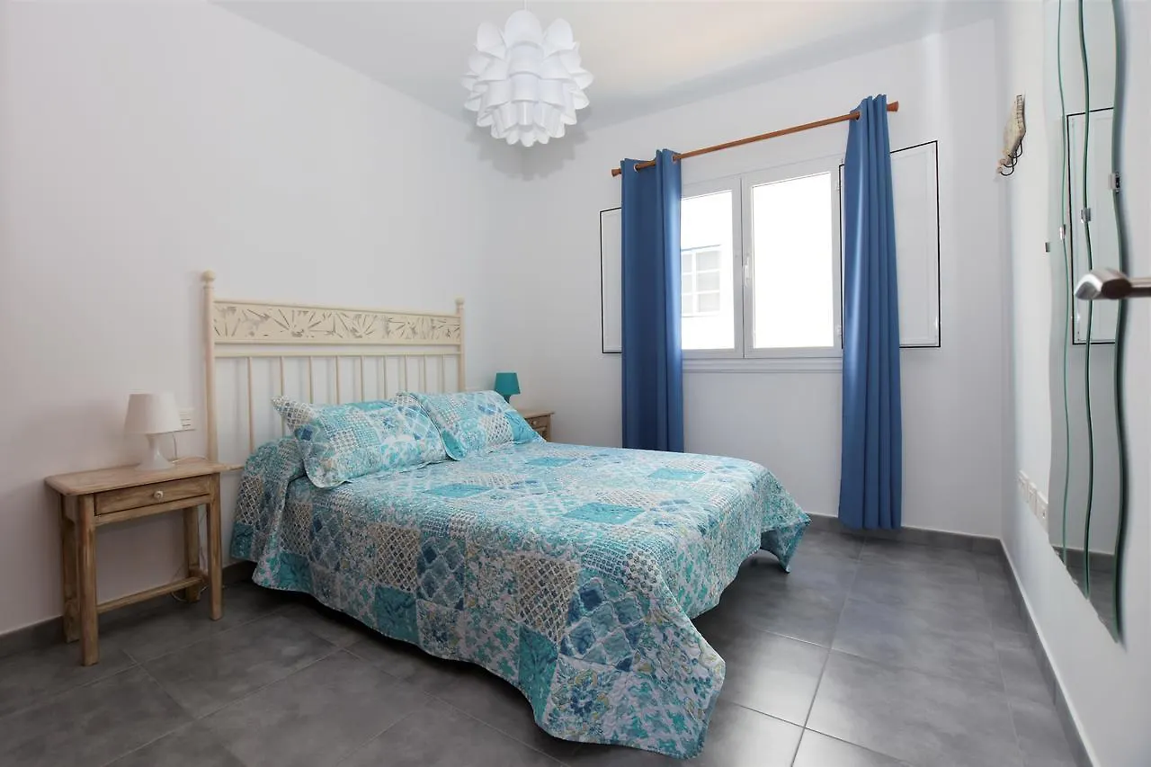 Apartamentos El Lago Arrieta  0*, Arrieta (Lanzarote)
